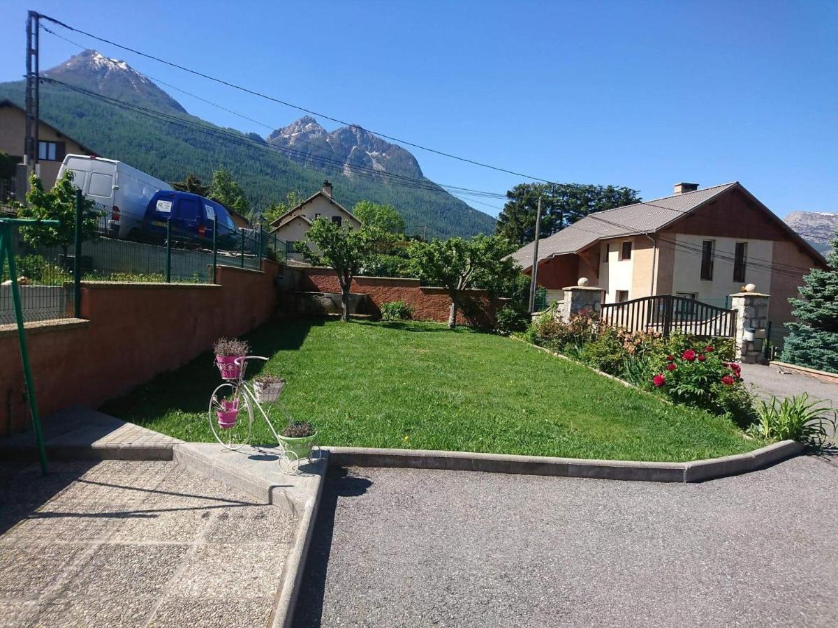Maison mitoyenne avec terrasse Villar-Saint-Pancrace Eksteriør bilde